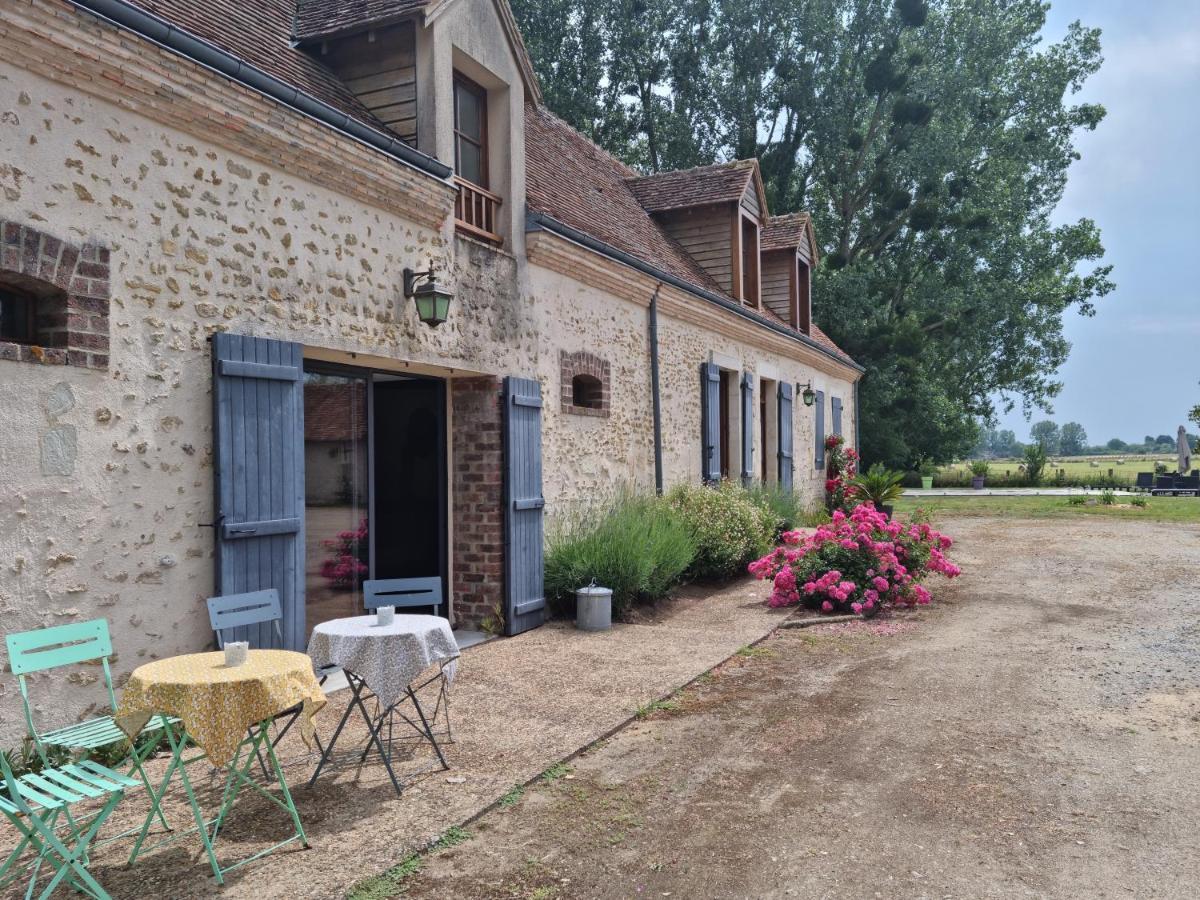 L'Aupinouse Chambre Double La Suze-sur-Sarthe Extérieur photo